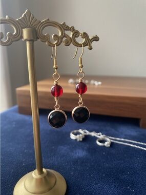 Red Jade & Black Crystal Drop Earrings Gold Wire Wrapped